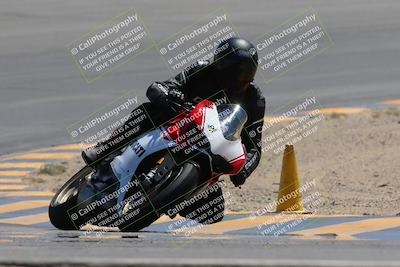 media/Apr-09-2023-SoCal Trackdays (Sun) [[333f347954]]/Turn 10 (115pm)/